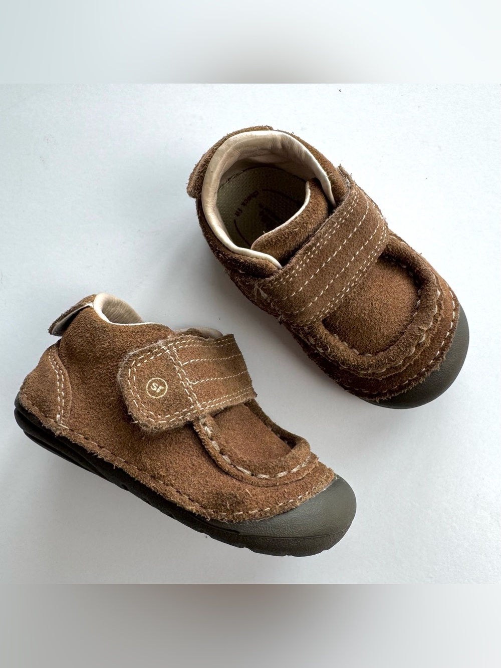 Stride Rite Soft Motion Darwin Chukka Boots Baby Boys’ 4.5 M brown suede Leather